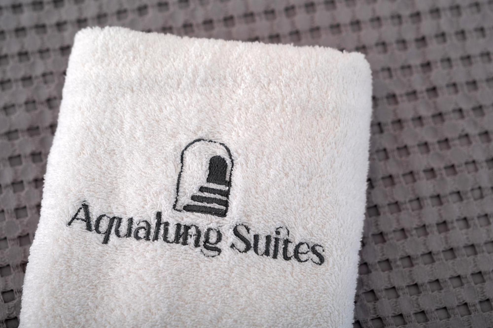 Aqualung Suites Kamári 外观 照片